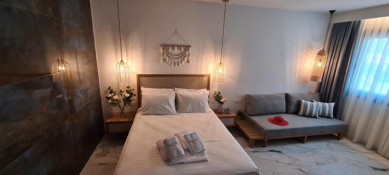 Costa Anastasia_Sea View Suites Vrasná Eksteriør billede