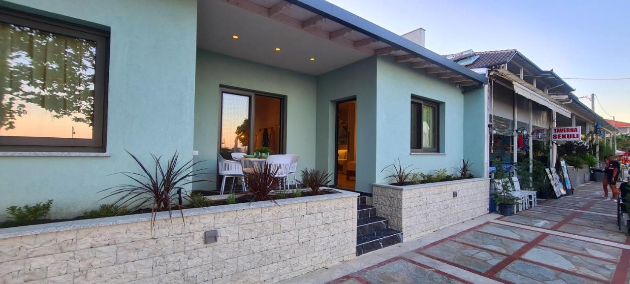 Costa Anastasia_Sea View Suites Vrasná Eksteriør billede